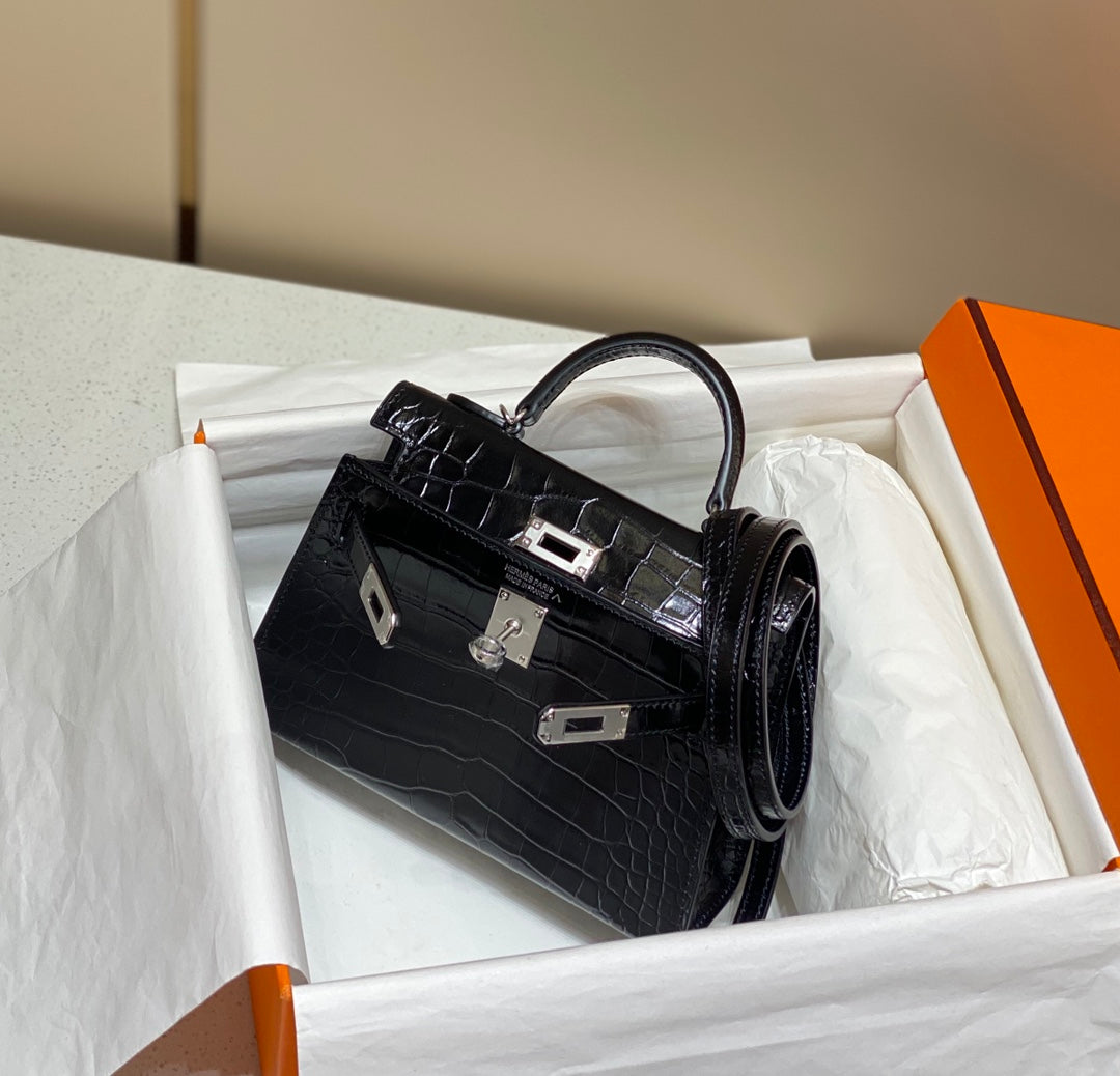 HN MINI KELLY IN BLACK CROCODILE SKIN SILVER HARDWARE