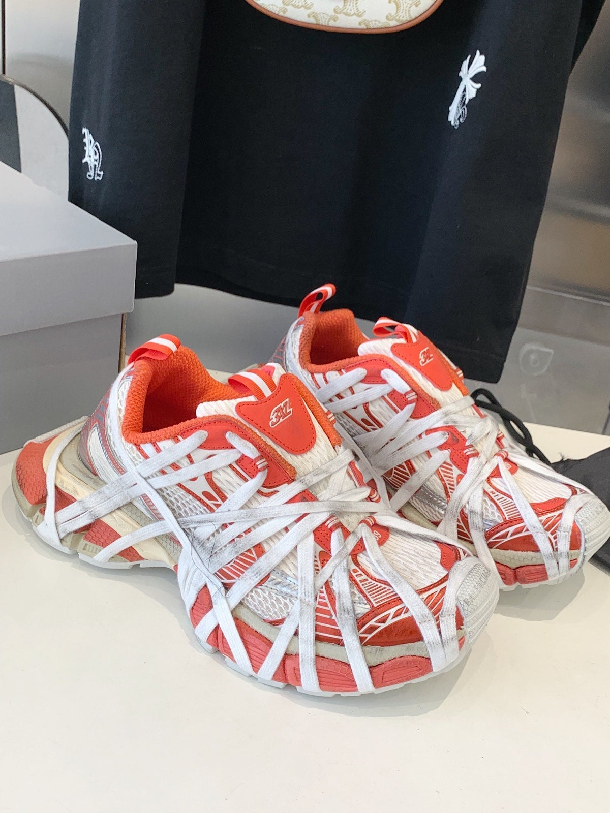 3XL EXTREME LACE SNEAKER ORANGE MIX DUST WHITE AND SILVER