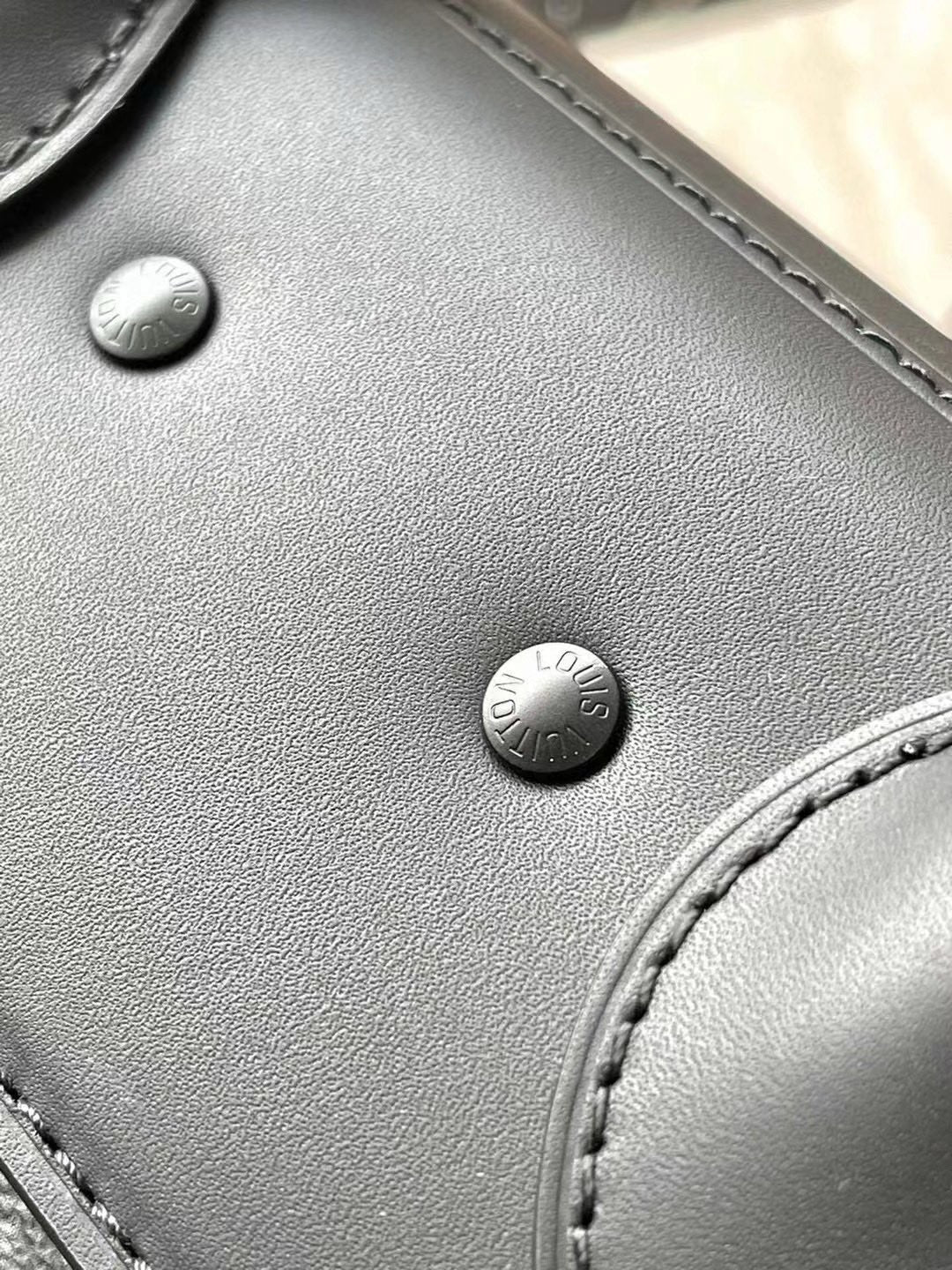 1V Steamer Bag M46953