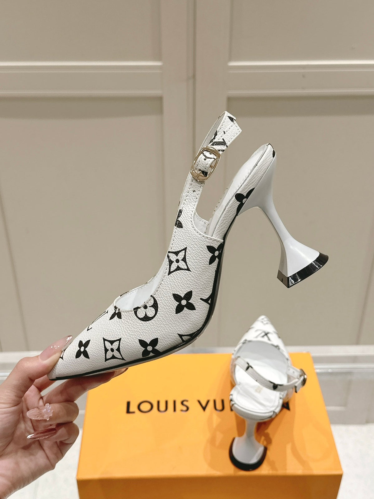 LV Women White Leather Monogram Slingback Heels