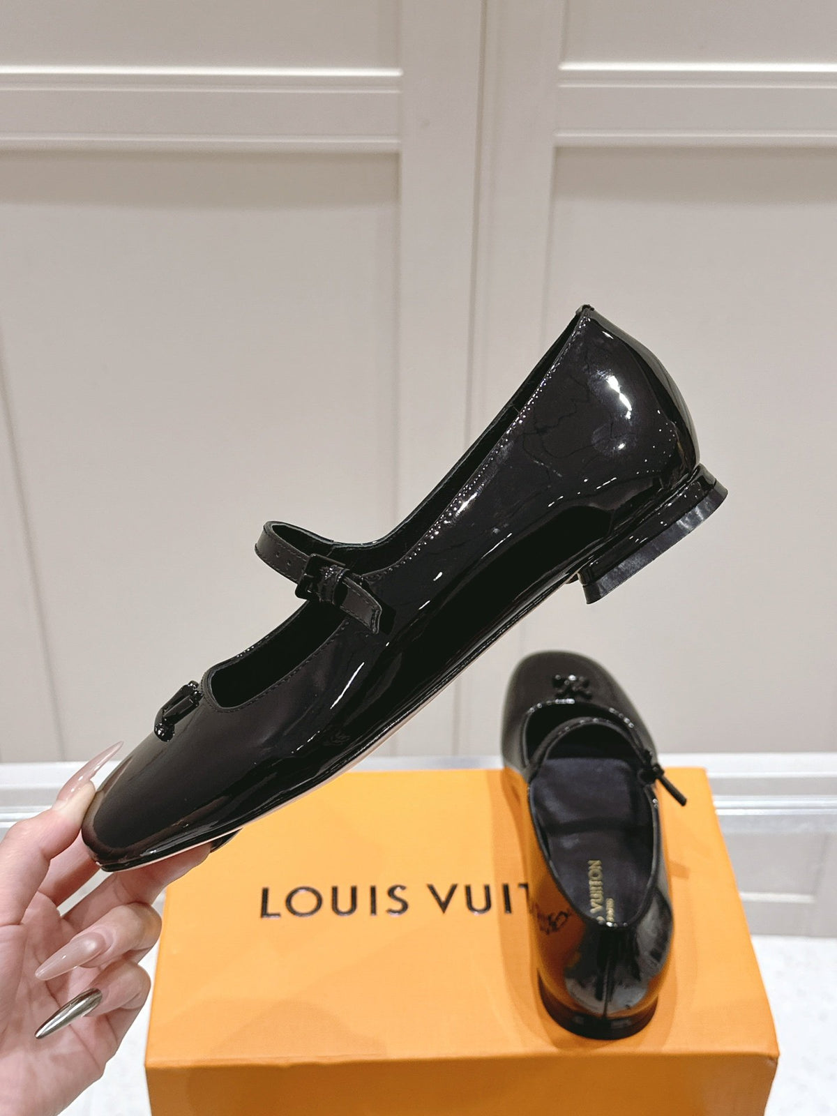 LV Women Black Patent Leather Mary Jane Loafers