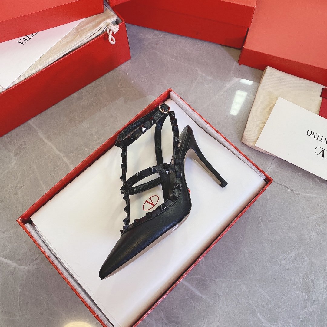 Valentino Women Black Leather Studded Heels