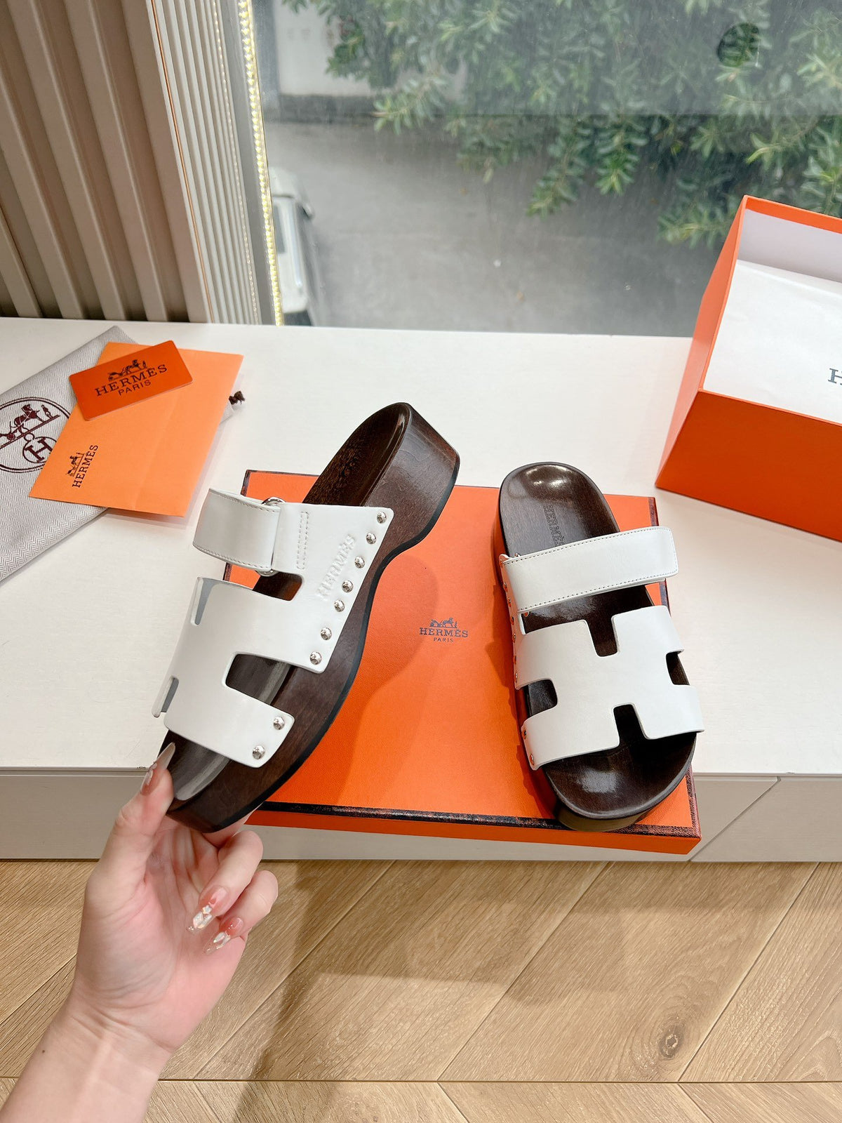 Hermes Women White Leather Wood Insole Sandals