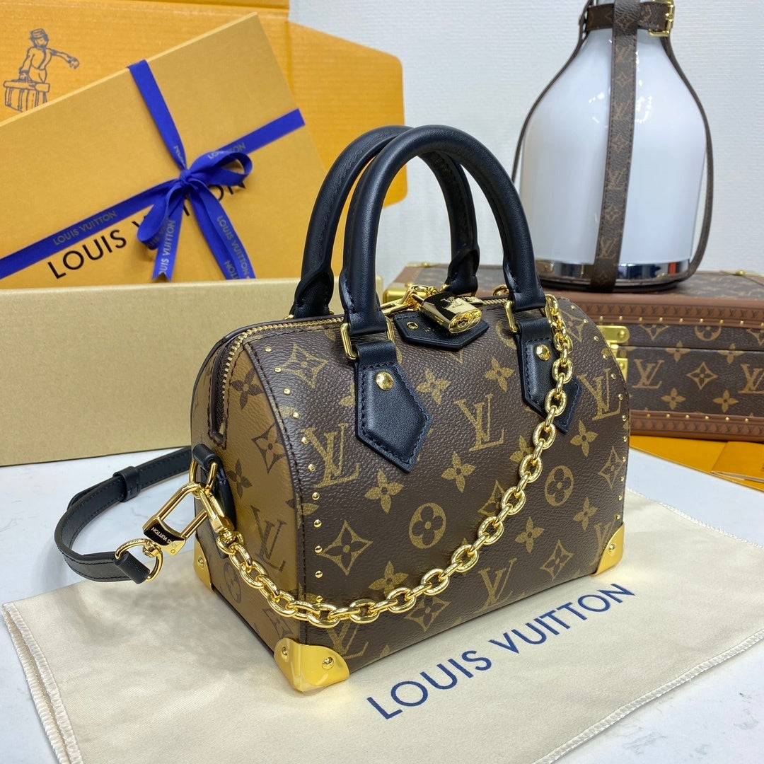 Louis Vuitton Speedy Trunk 20 in Monogram canvas