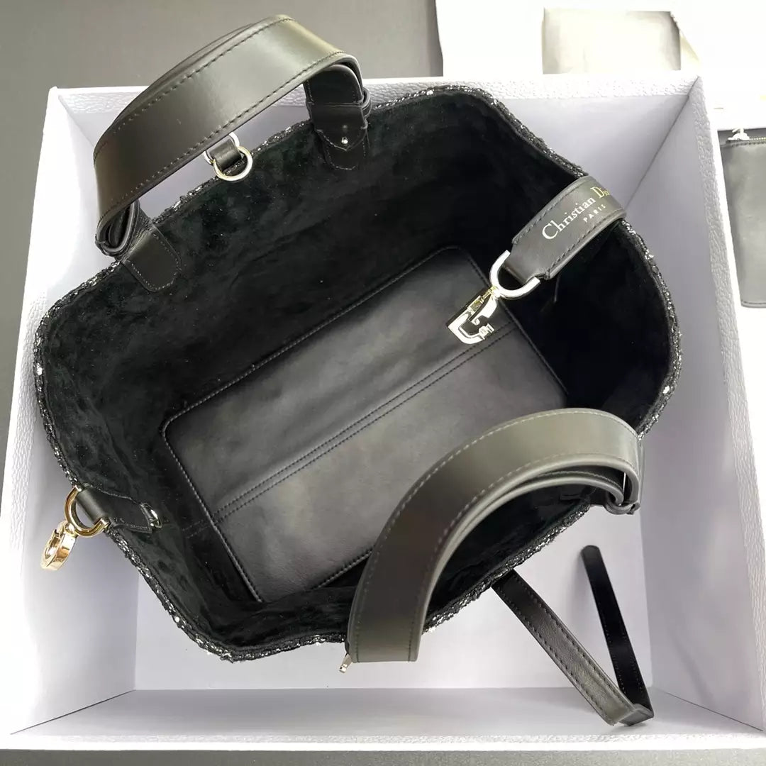 Christian Dior Calfskin Tweed Cannage Medium Toujours Black White