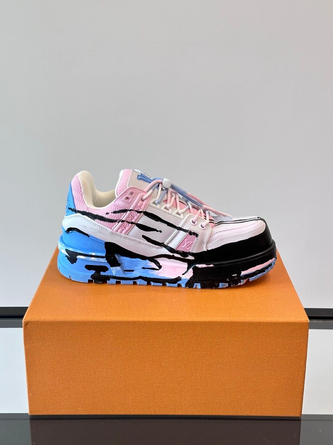 LV Men Blue Pink Black Leather Sneakers