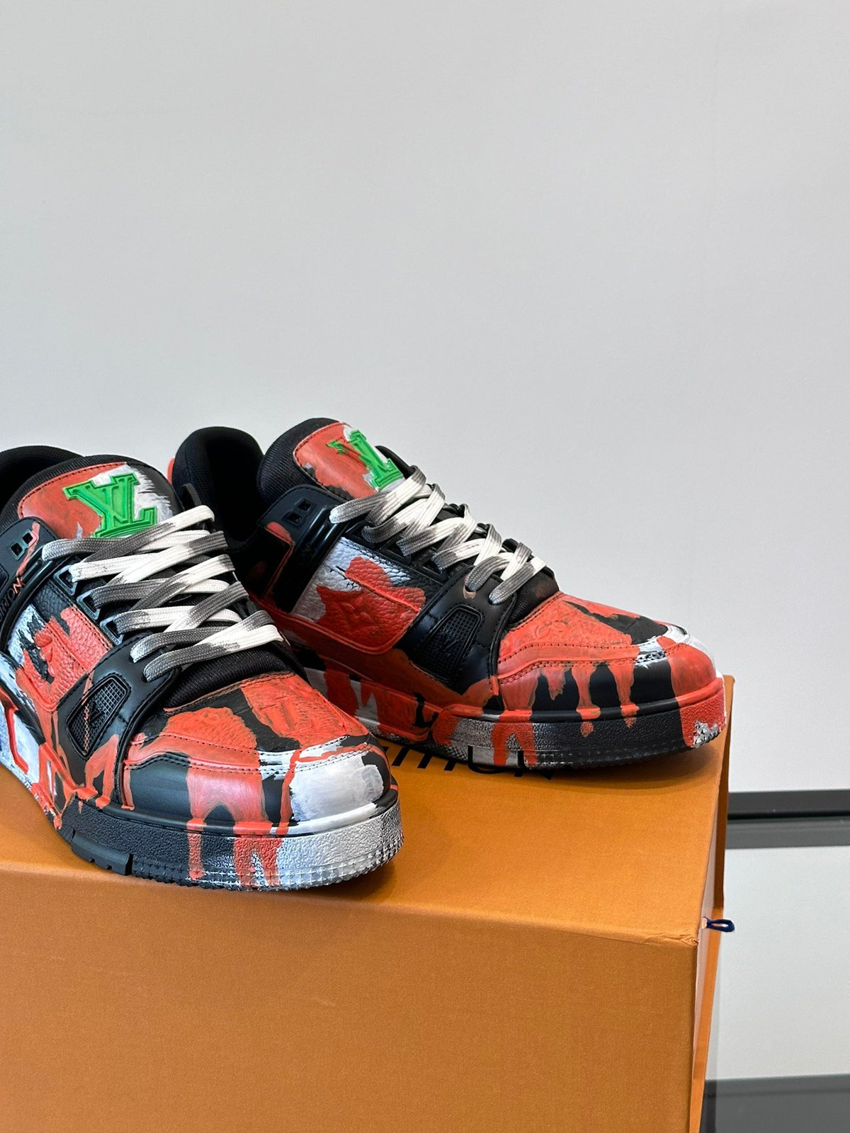 LV Men Black Red Painted Leather Sneakers