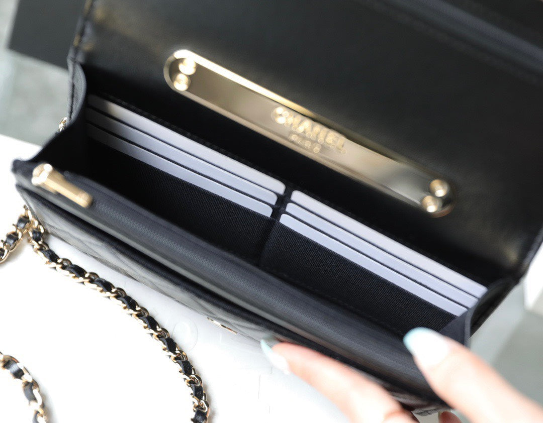 Chanel Woc Handbags Lock Silver Mix Handle Leather 19x12cm