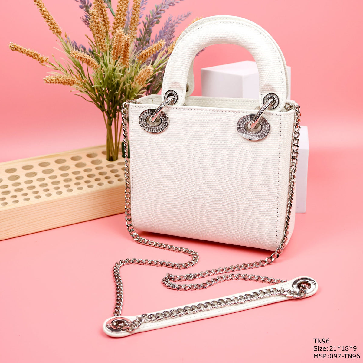Dior My Lady White Beaded Handbag 21x18x9cm