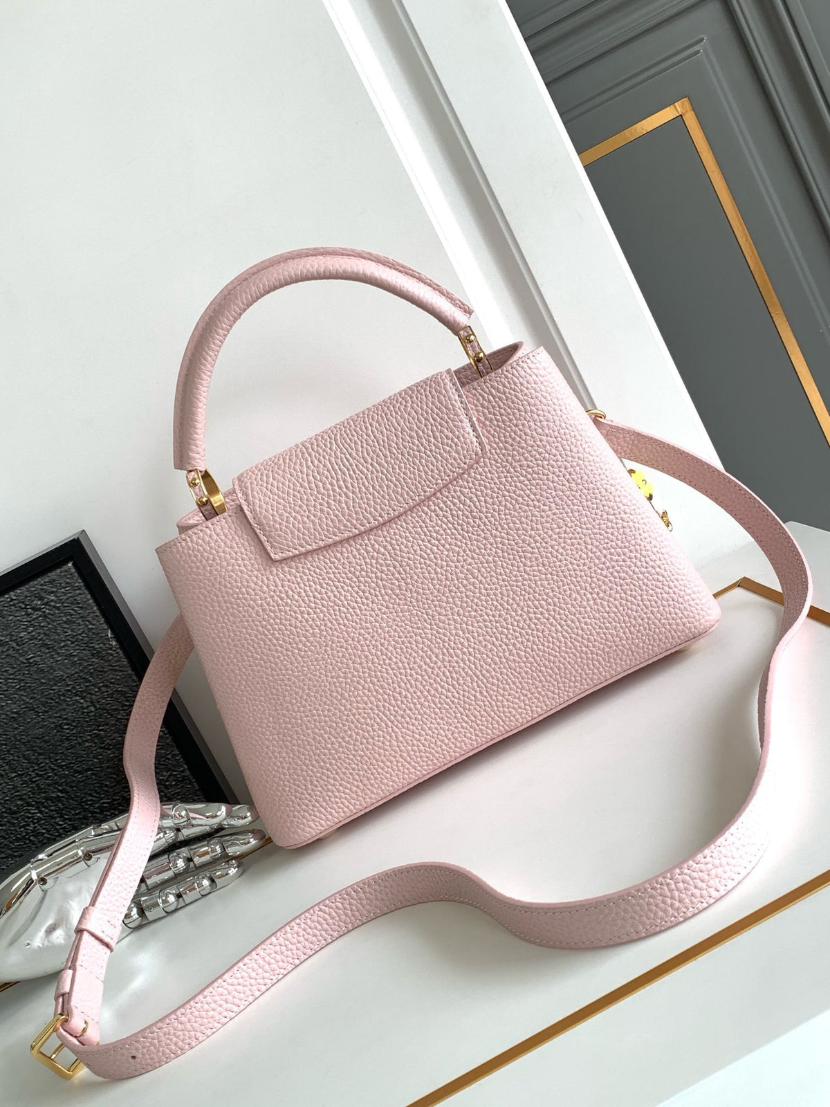 Louis Vuitton LV Capucines BB Pink Handbags Lock Gold 27x18x9cm