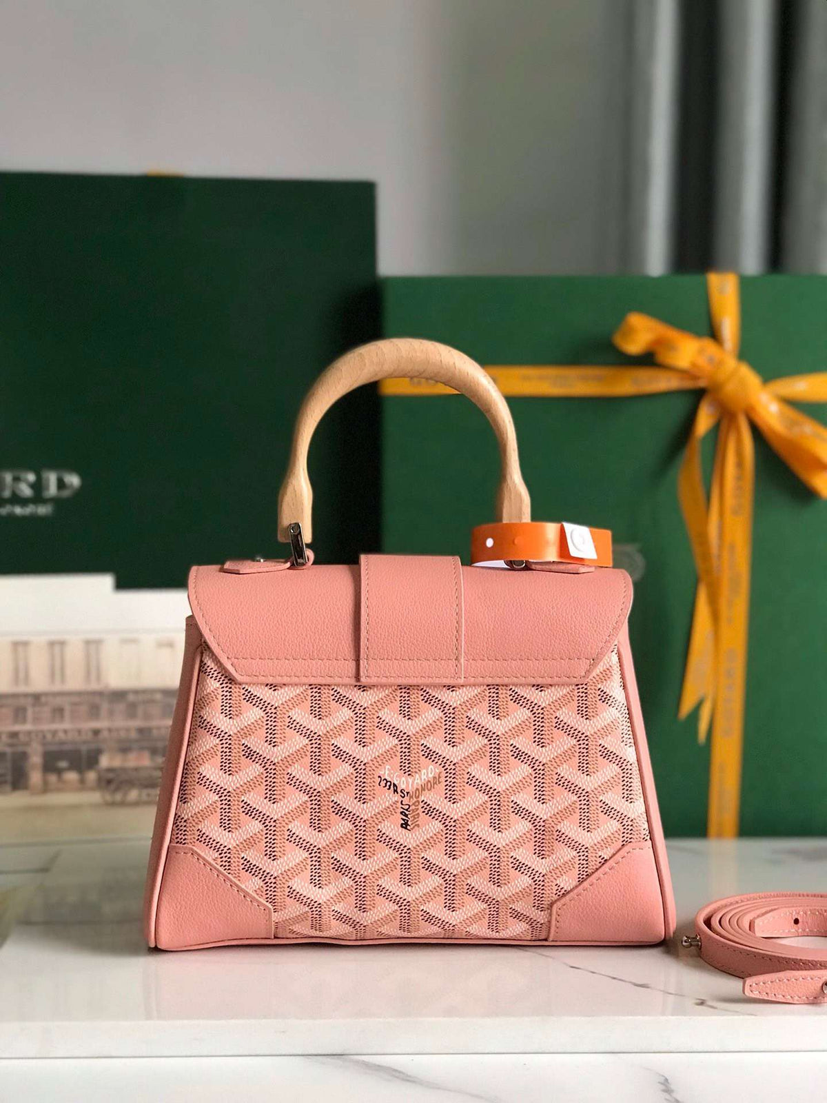 Goyard Saigon Handbag Pink Women’s Wooden Handle 20x15cm
