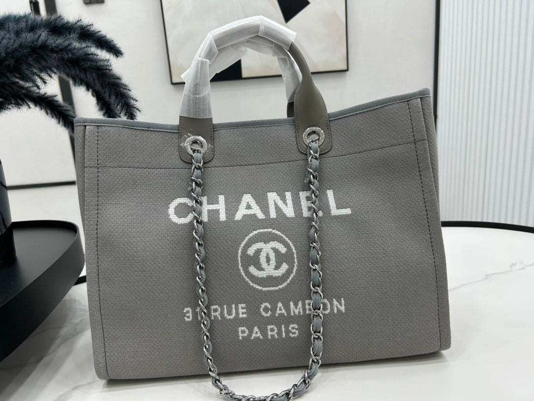 CHANEL CC DEAUVILLE LARGE 38 TOTE BAG IN GREY CANVAS WITH WHITE LOGO