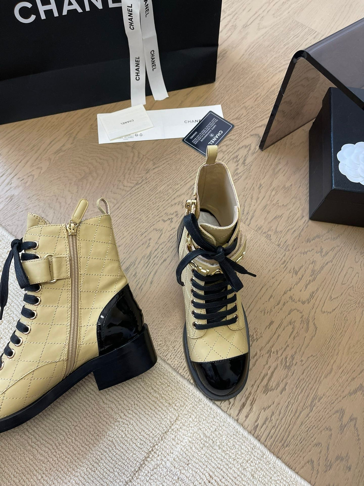 ALPHABET MARTIN BOOTS IN FLAX YELLOW LAMBSKIN