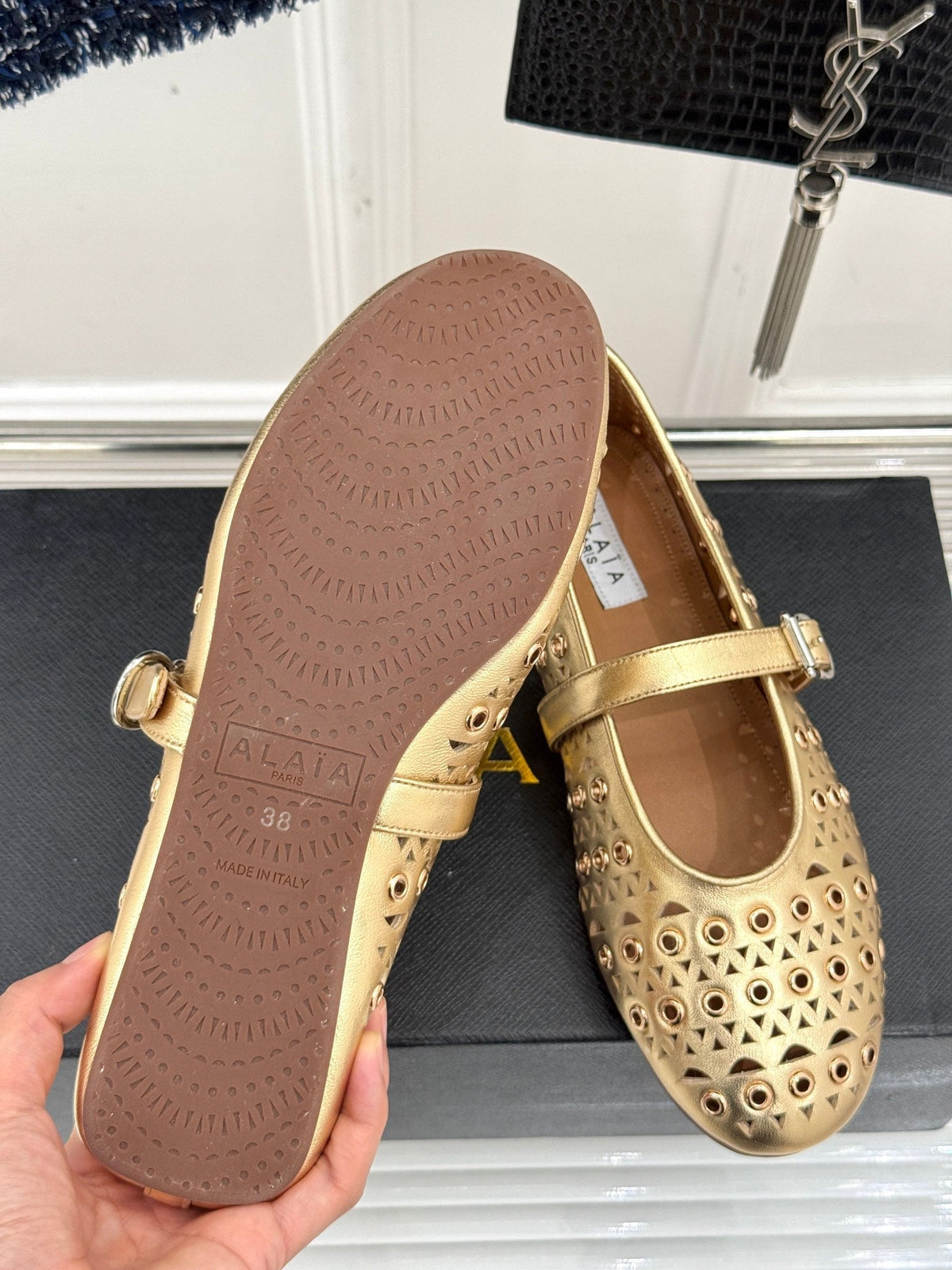 MARY JANE IN METALLIC GOLD CALFSKIN
