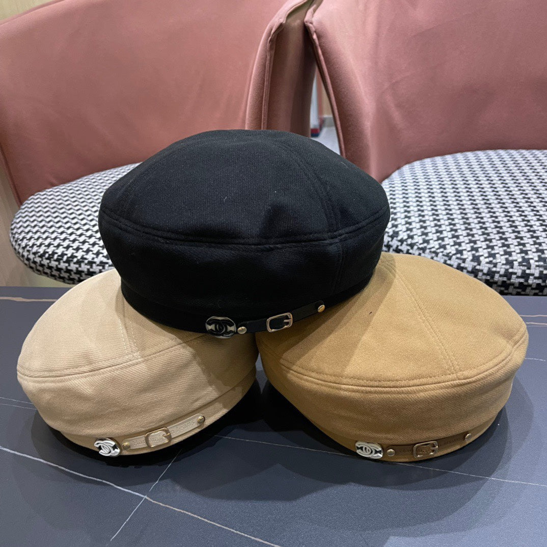 BERET HAT IN BLACK FABRIC 419385