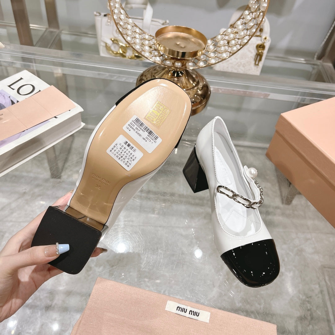 MARY JANE SANDAL CAP TOE WHITE SHEEPSKIN - HIGH HEEL