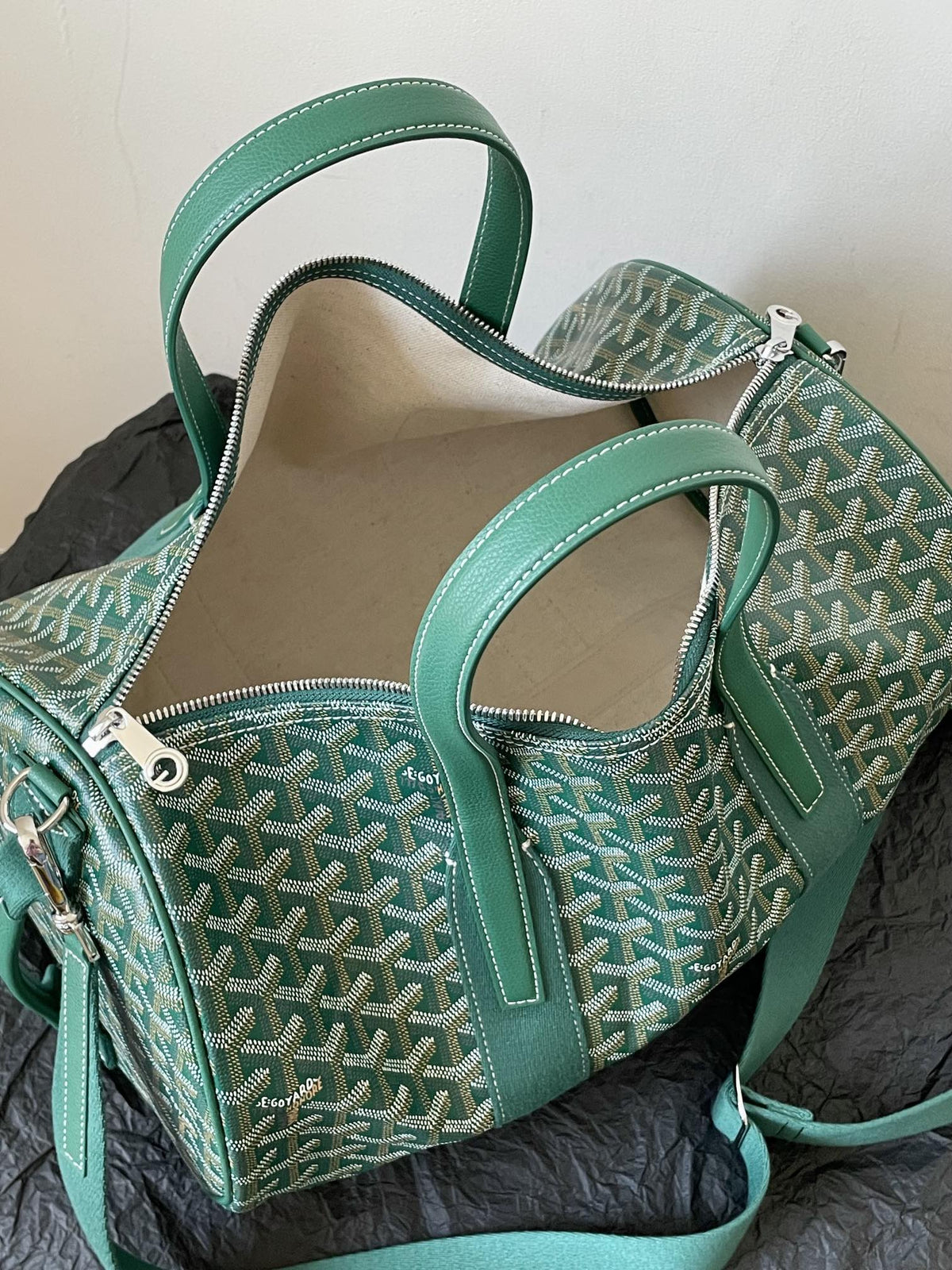 Goyard 40 Barrel Sport Duffle Bag – Limited Stock