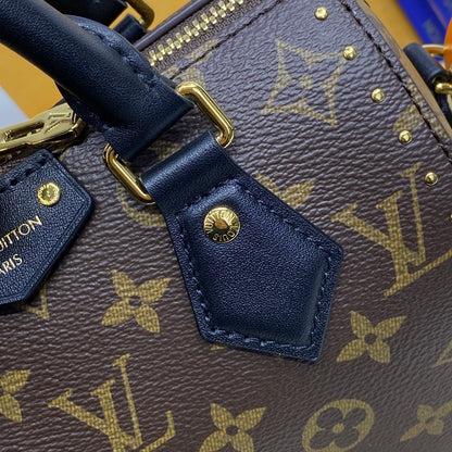 Louis Vuitton Speedy Trunk 20 in Monogram canvas