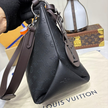Louis Vuitton Black Mahina Beaubourg Hobo MM