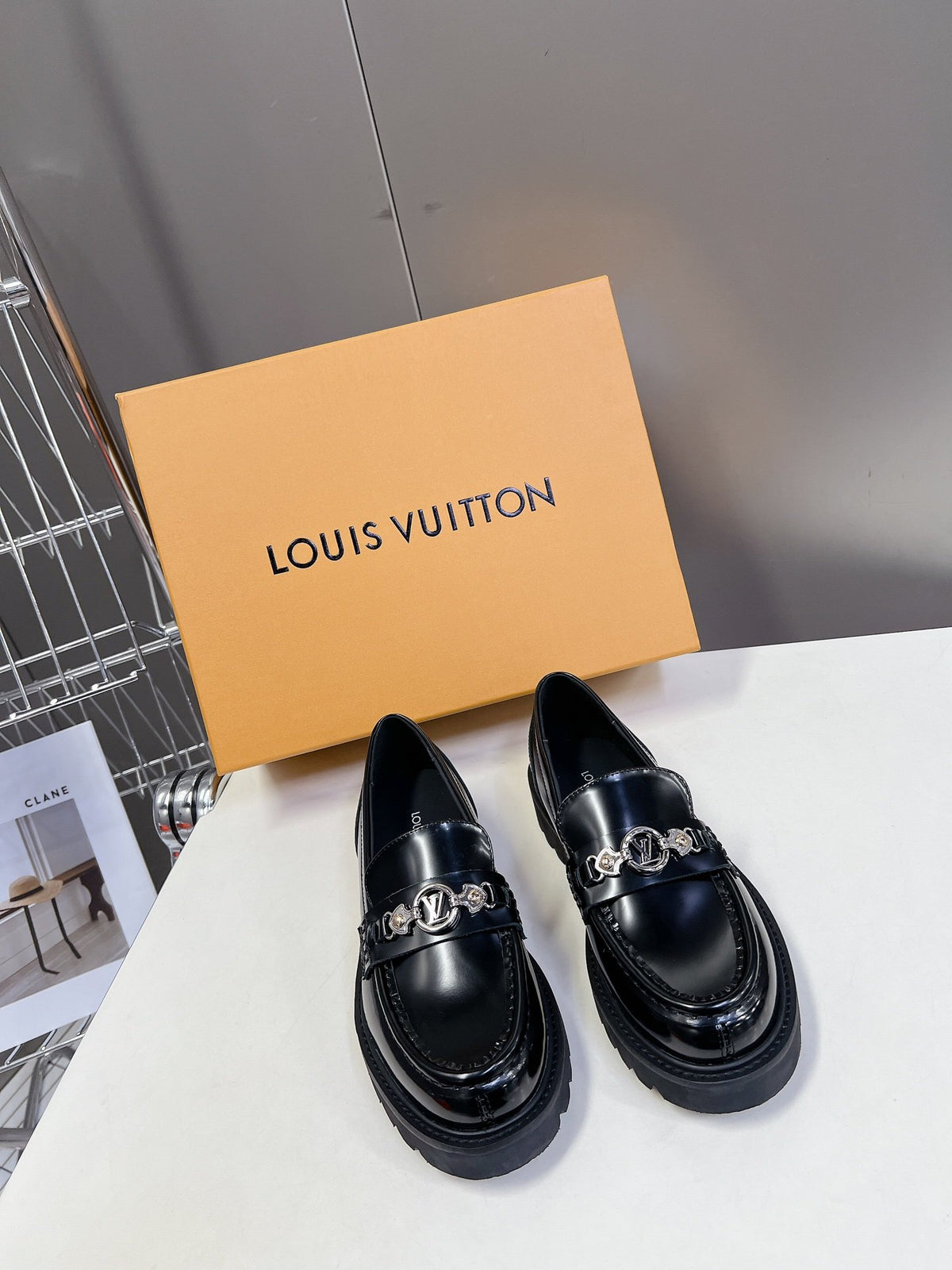 LV Women Black Leather Loafers