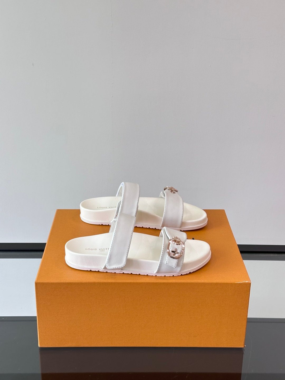 LV Men White Leather Sandals