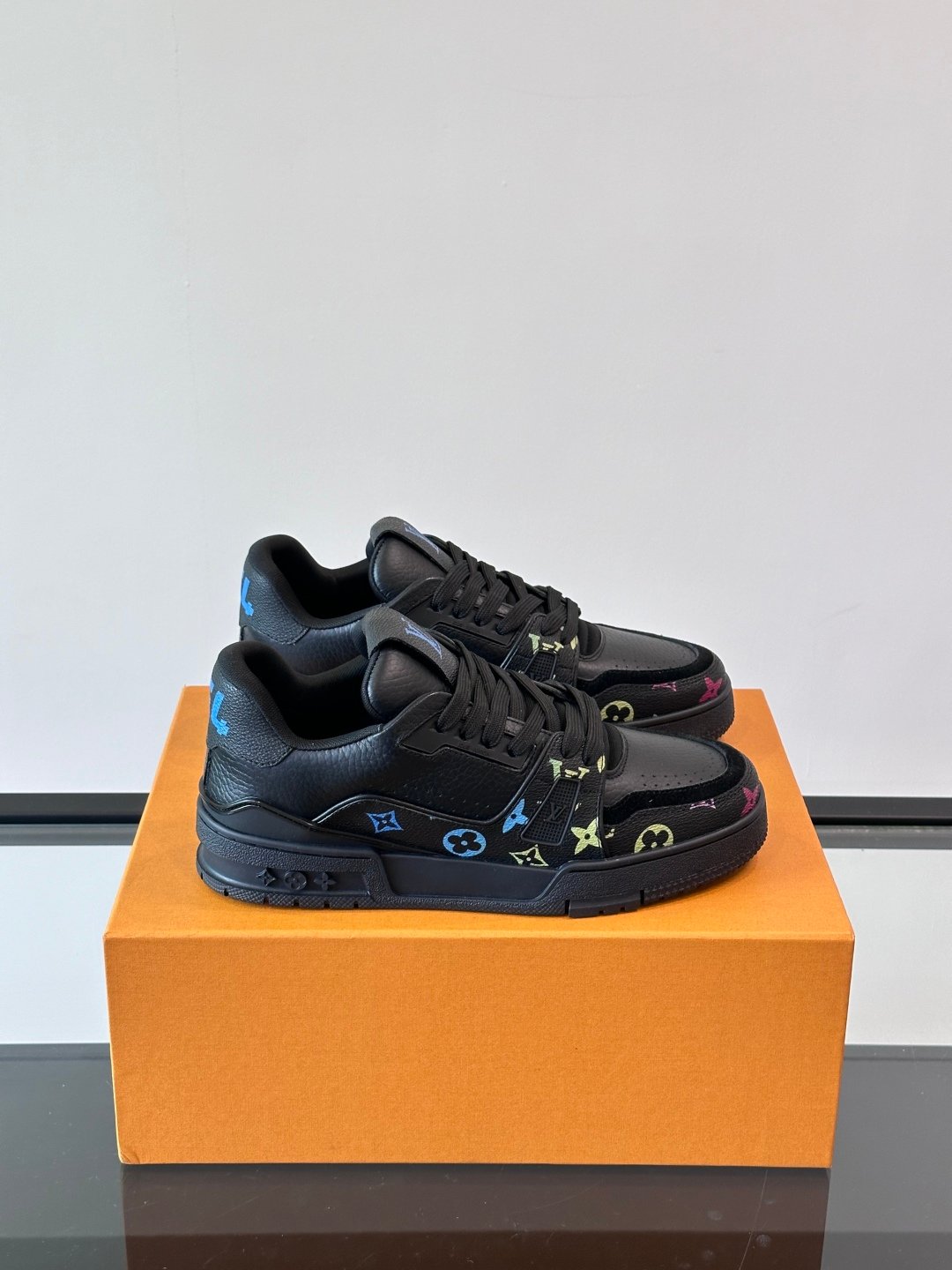 LV Men Black Leather Sneakers With Multicolor Accents