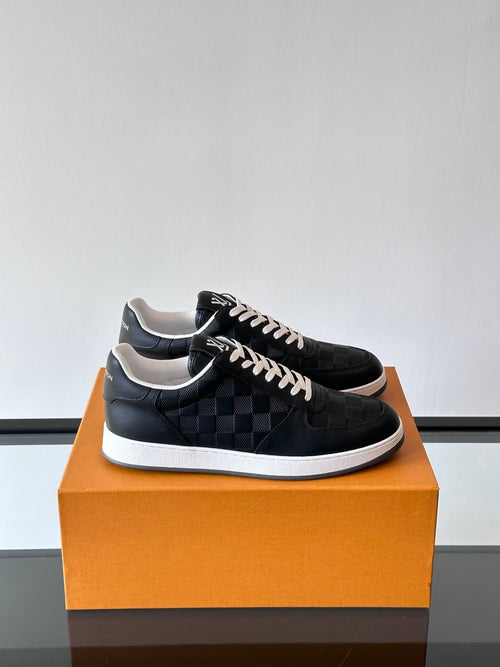 LV Men Black Leather Checkerboard Sneakers
