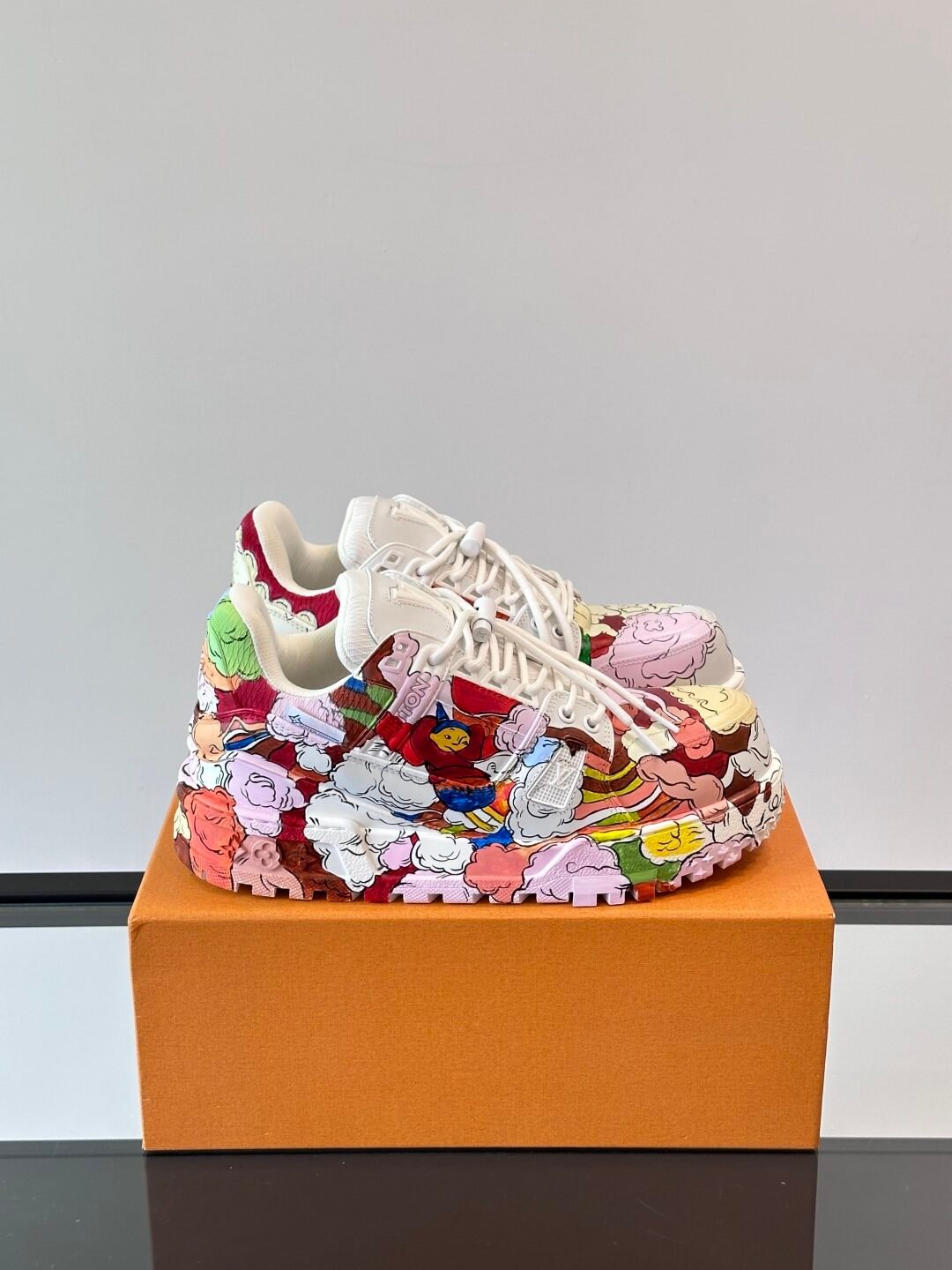 LV Men White Multicolor Leather Sneakers