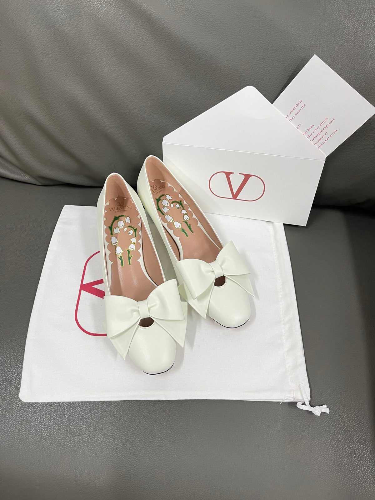 Valentino Women White Leather Bow Flats