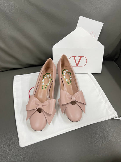 Valentino Women Pink Leather Bow Detail Flats