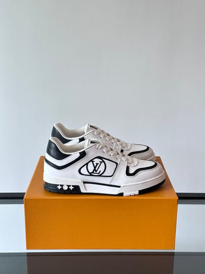LV Men White Black Leather Sneakers