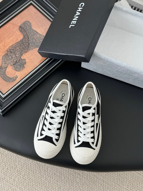 Chanel Women Black Canvas Casual Sneakers