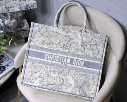 Christian Dior Tote Bag For Women Different Colors