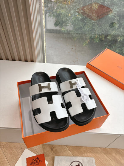 Hermes Women Designer Shoes 050