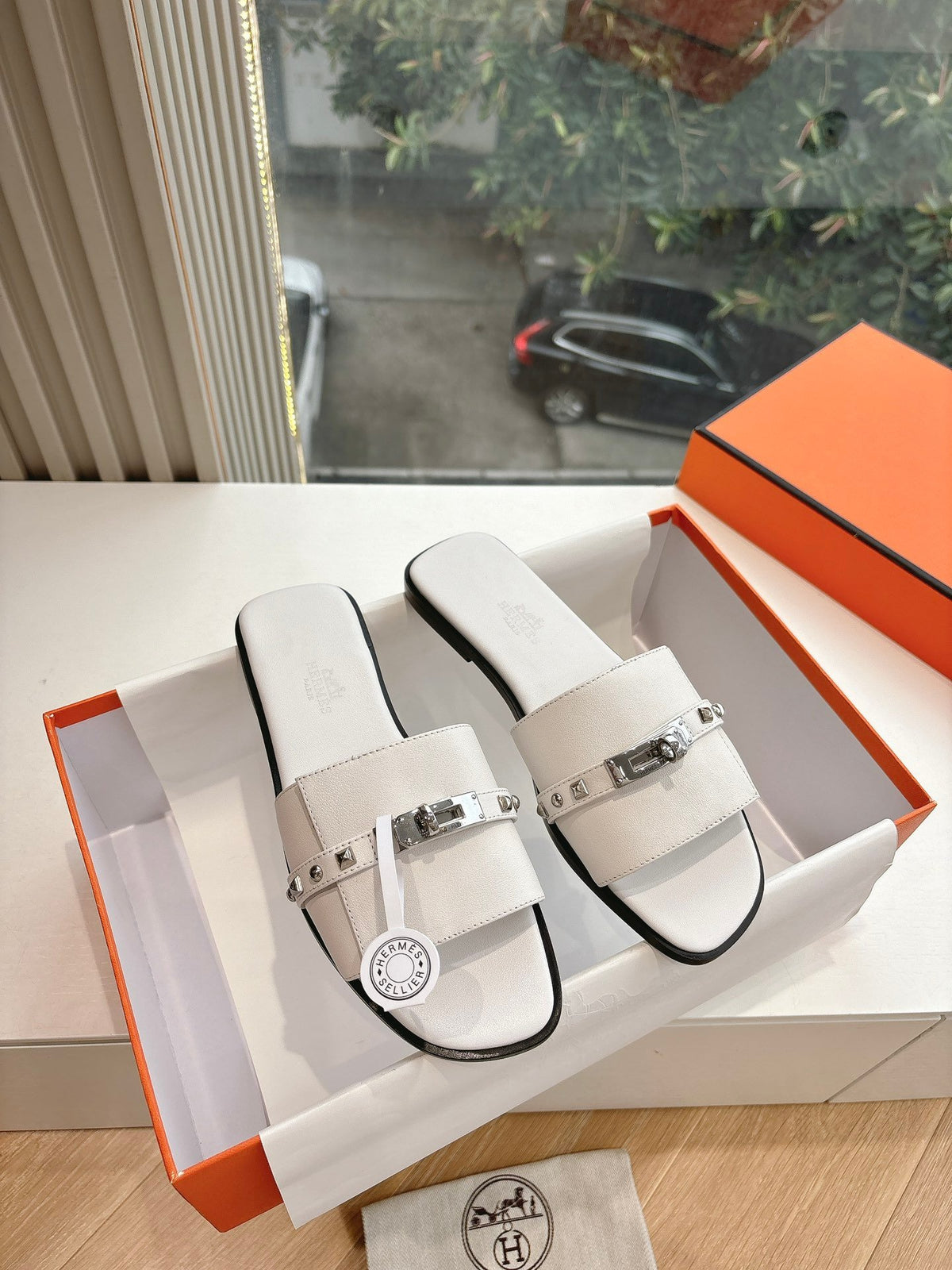 Hermes Women White Leather Slide Sandals
