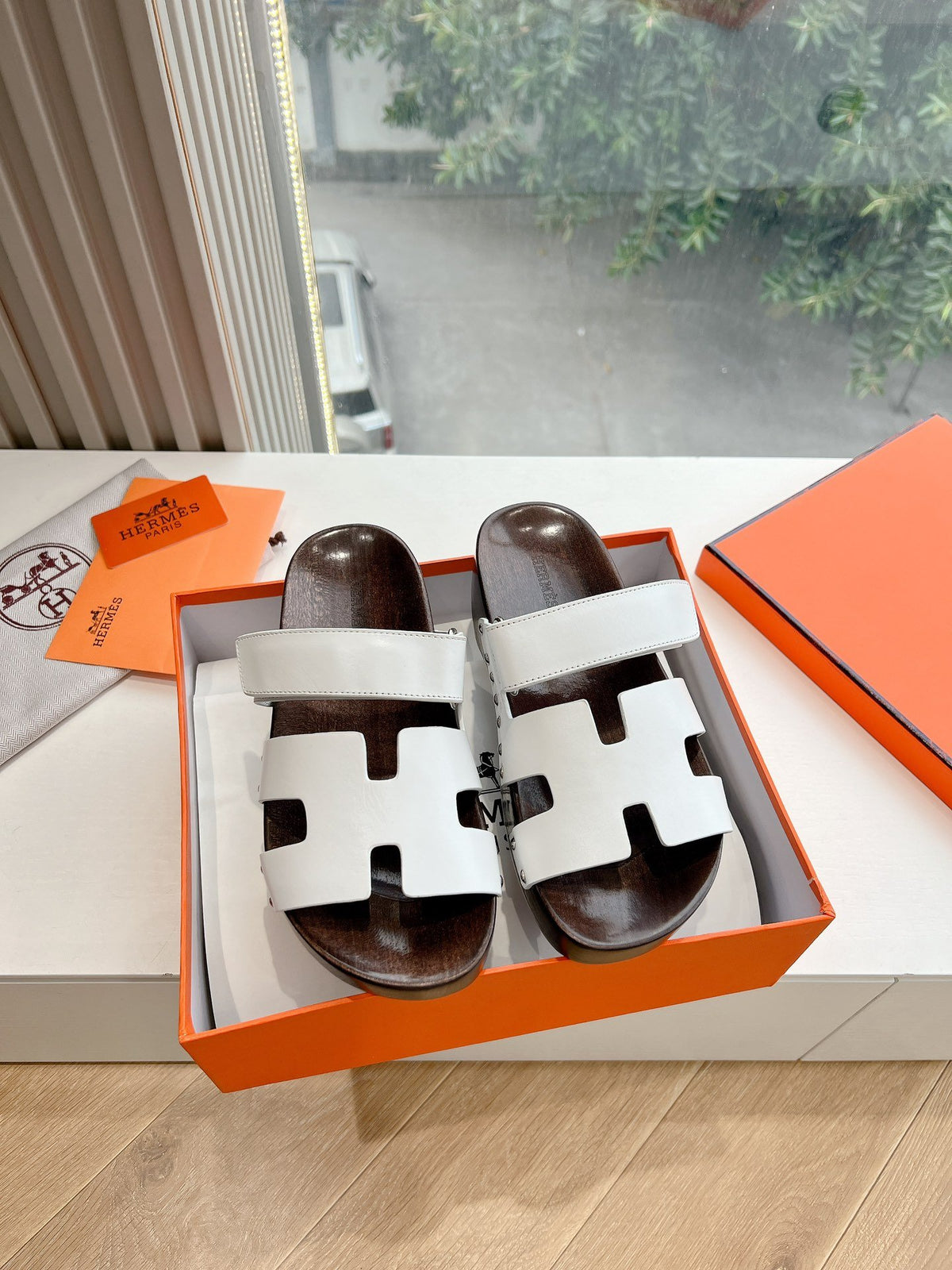 Hermes Women White Leather Wood Insole Sandals
