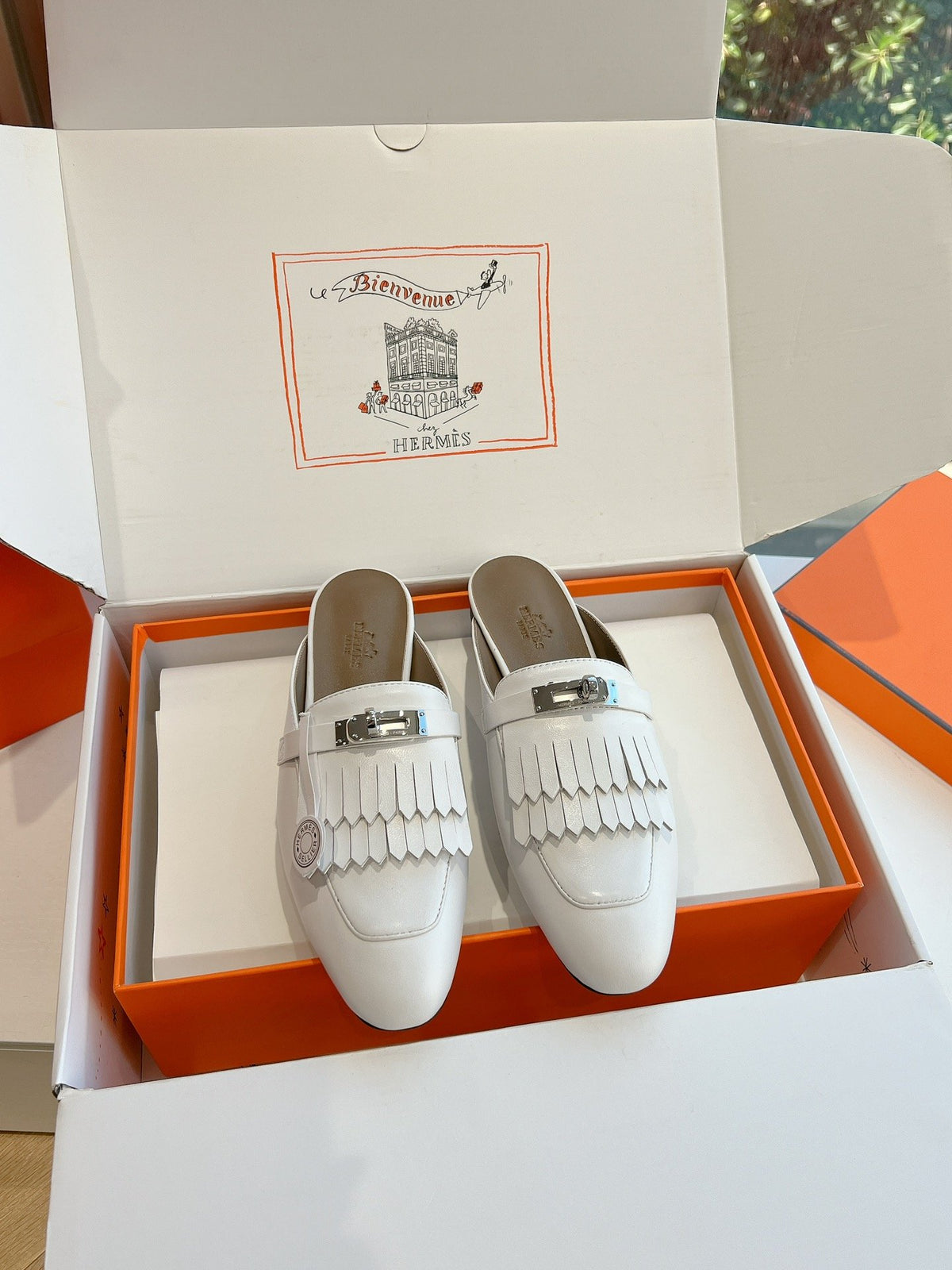 Hermes Women White Leather Fringe Mules