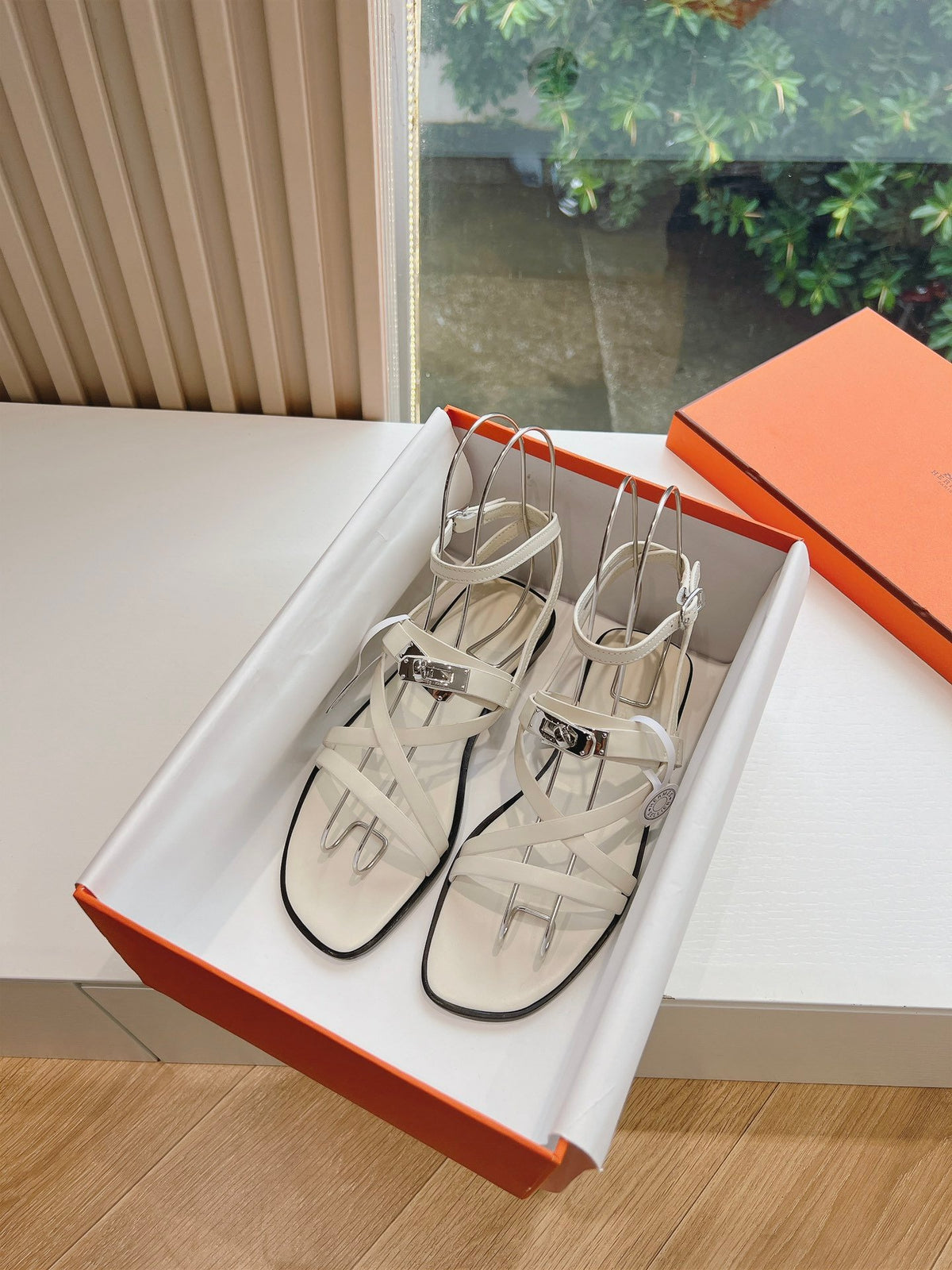 Hermes Women White Leather Strappy Sandals
