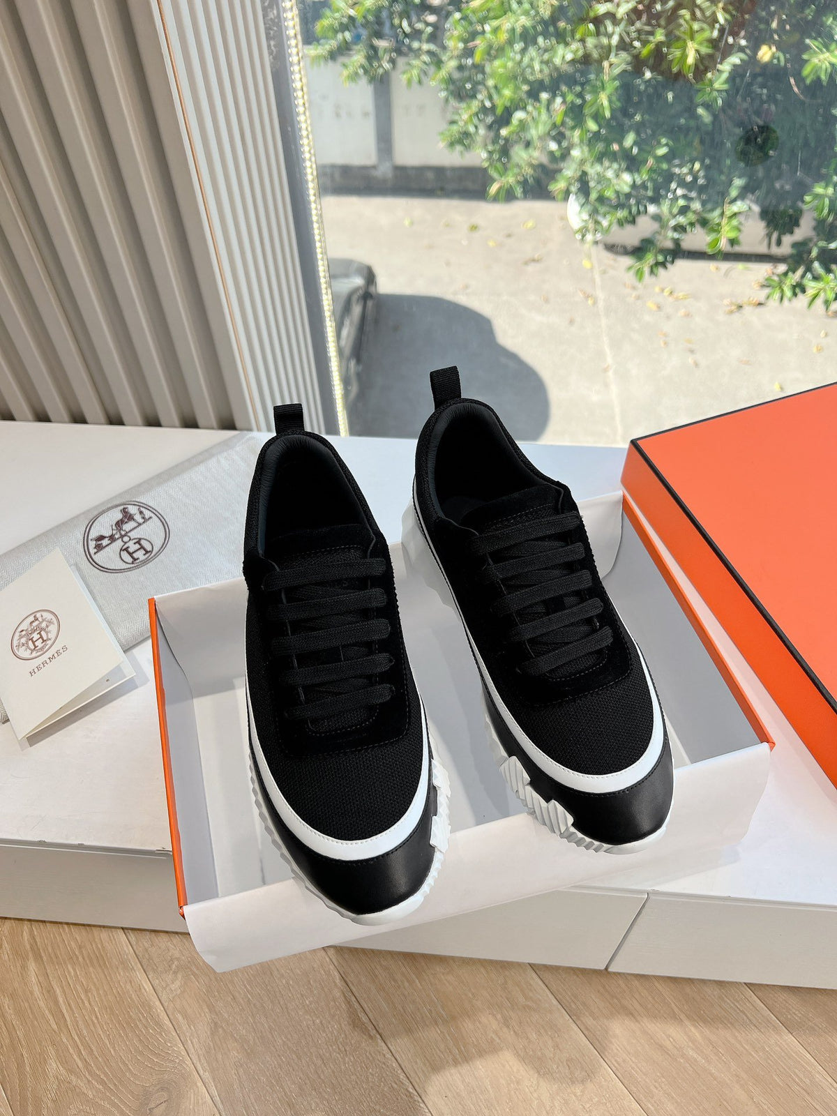 Hermes Women Black Mesh And Leather Sneakers