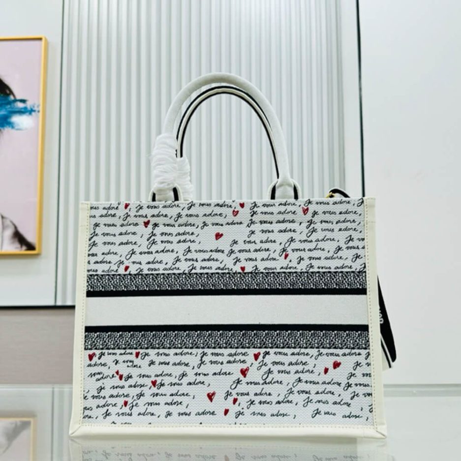 DIOR Medium Dior Book Tote