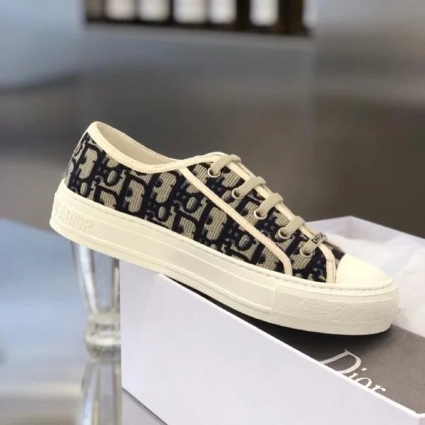 Walk’n’Dior Sneakers Oblique Embroidered