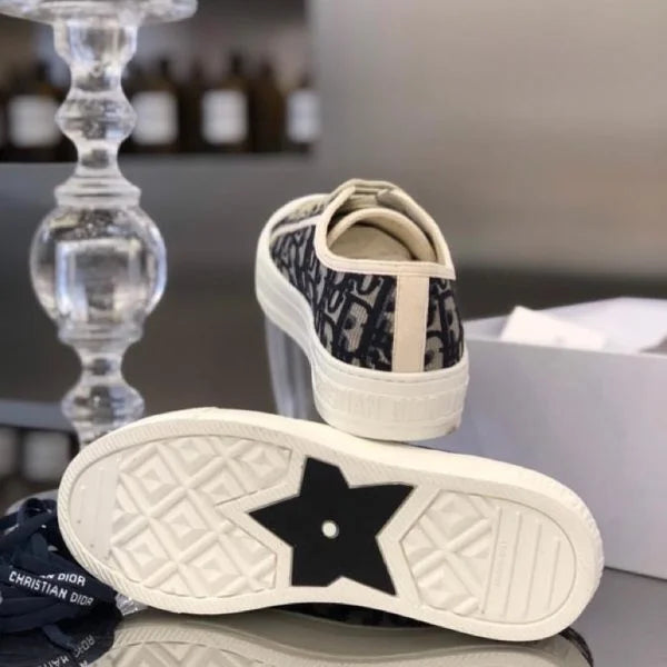 Walk’n’Dior Sneakers Oblique Embroidered