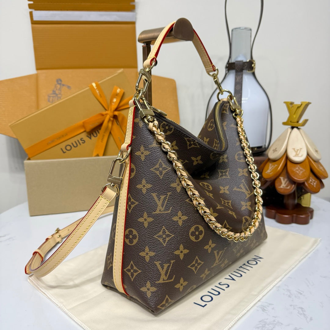 Louis Vuitton Multipass handbag in Monogram canvas