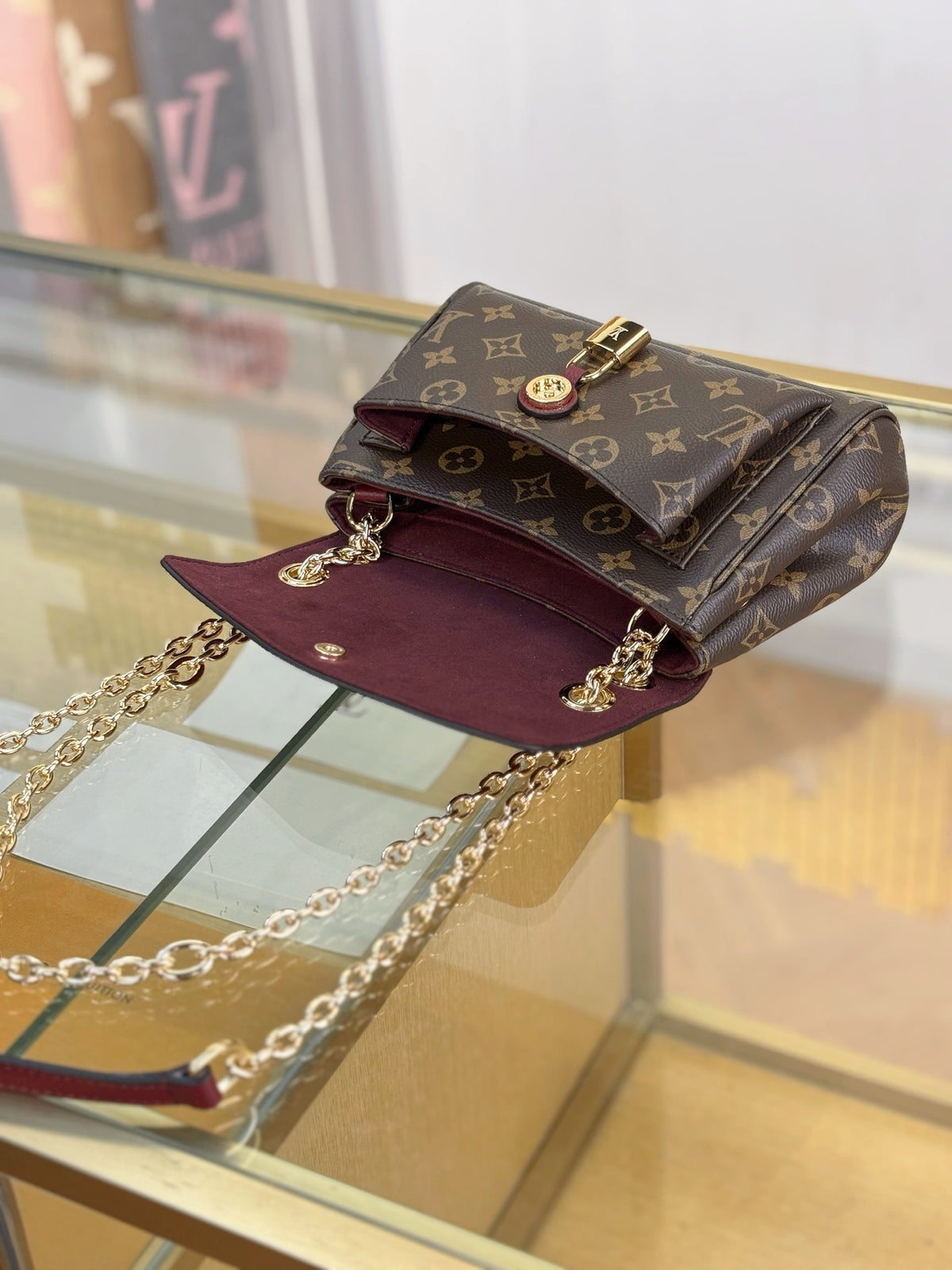 Louis Vuitton Saint Germain BB shoulder bag in Monogram canvas