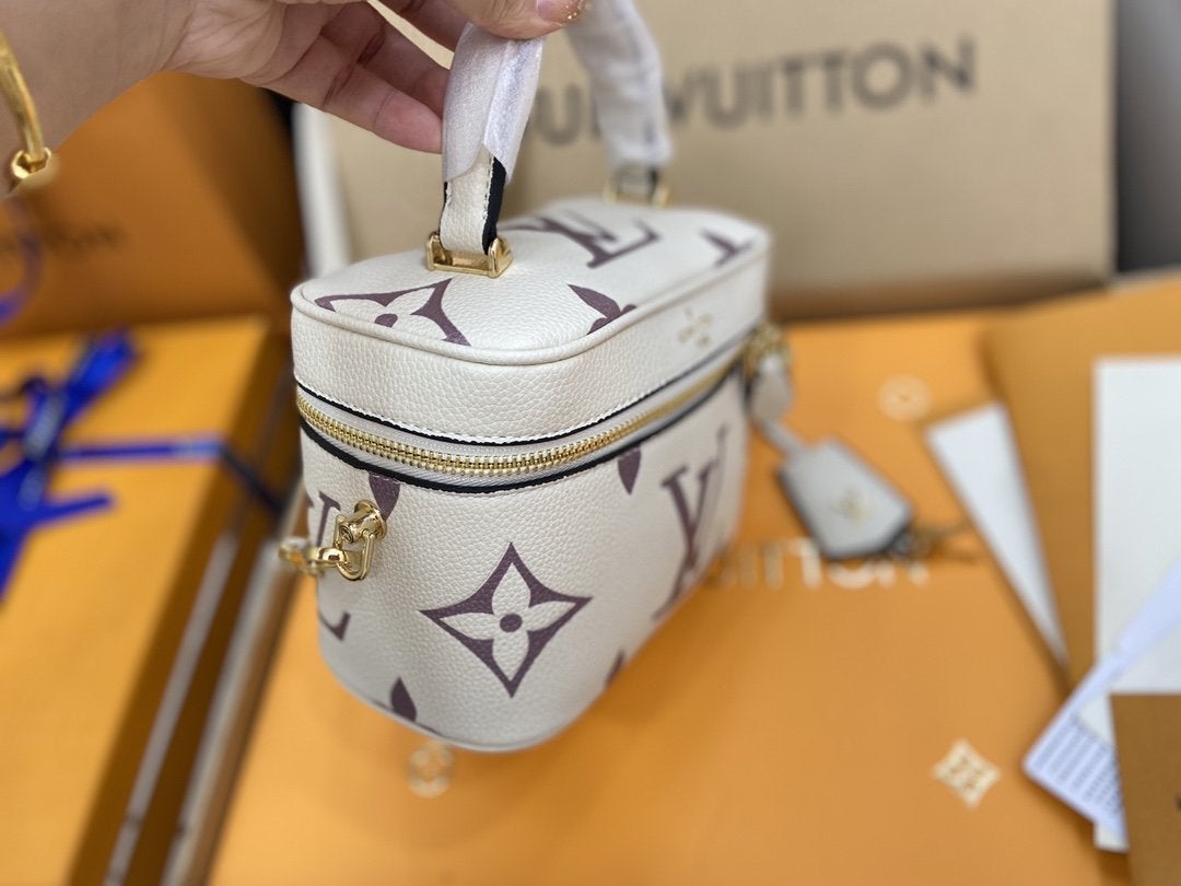 VANITY PM 19CM WHITE PURPLE MONOGRAM CANVAS LEATHER