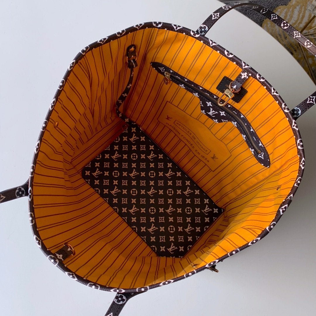 LV NEVERFULL MM 32 NOIR MONOGRAM