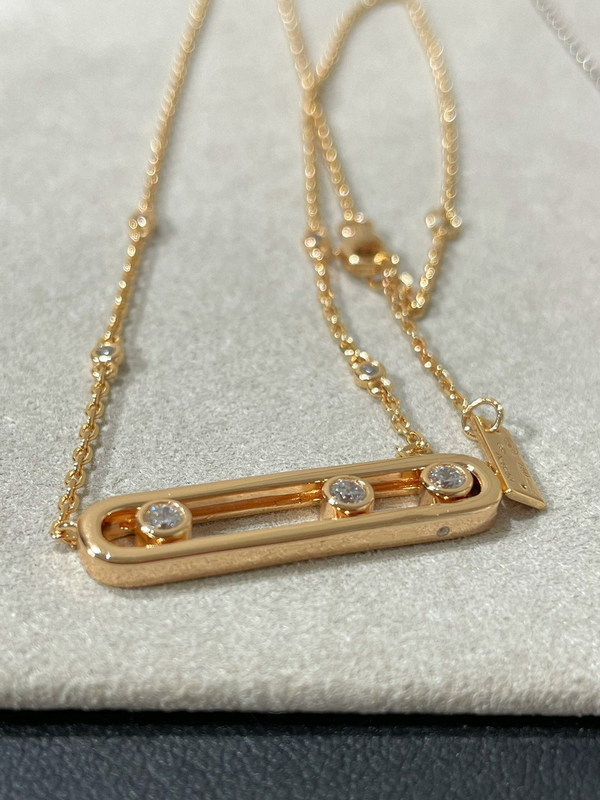 MOVE 3 DIAMOND NECKLACE