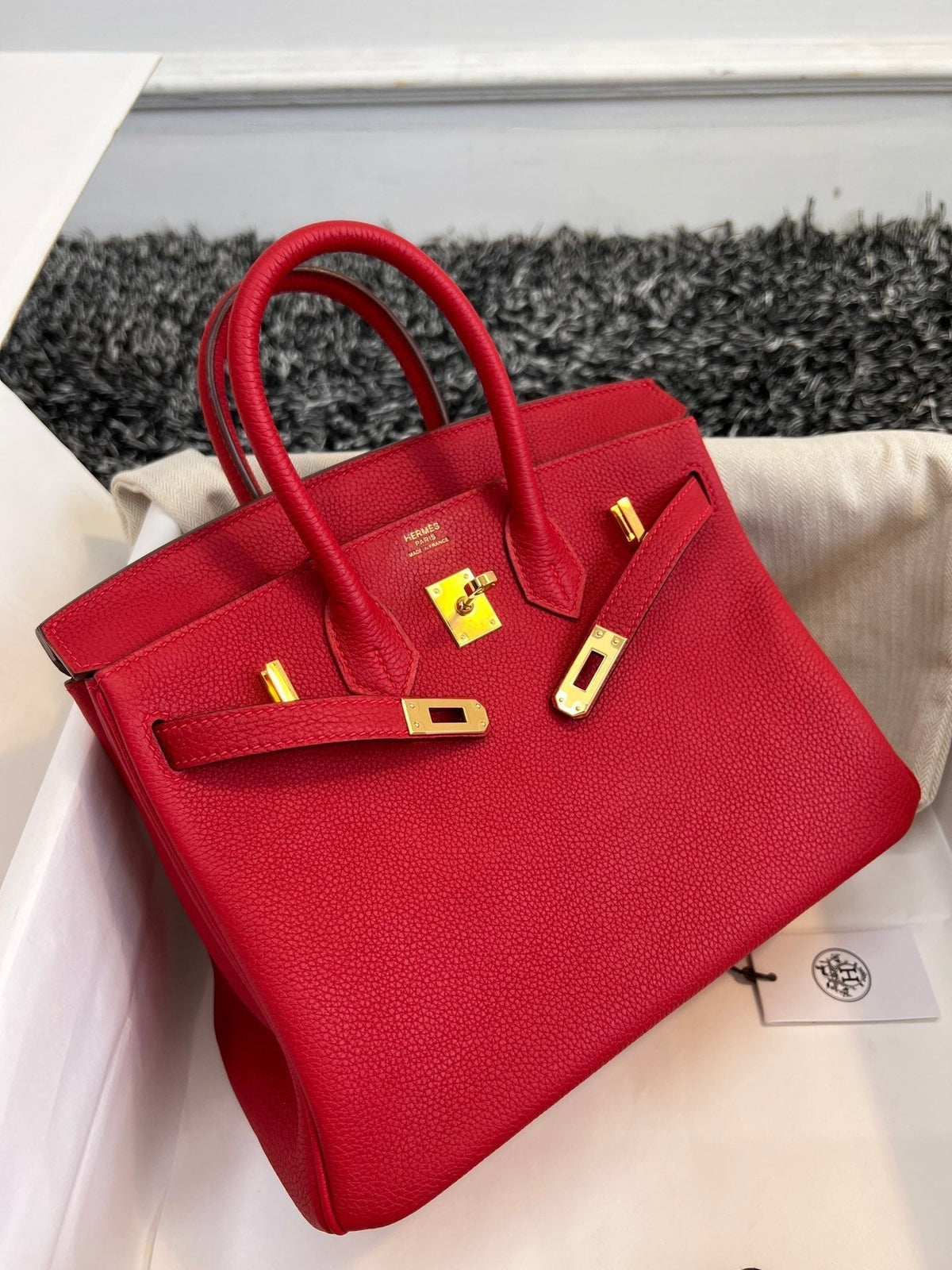 HN 25CM RED TOGO LEATHER GOLD HARDWARE