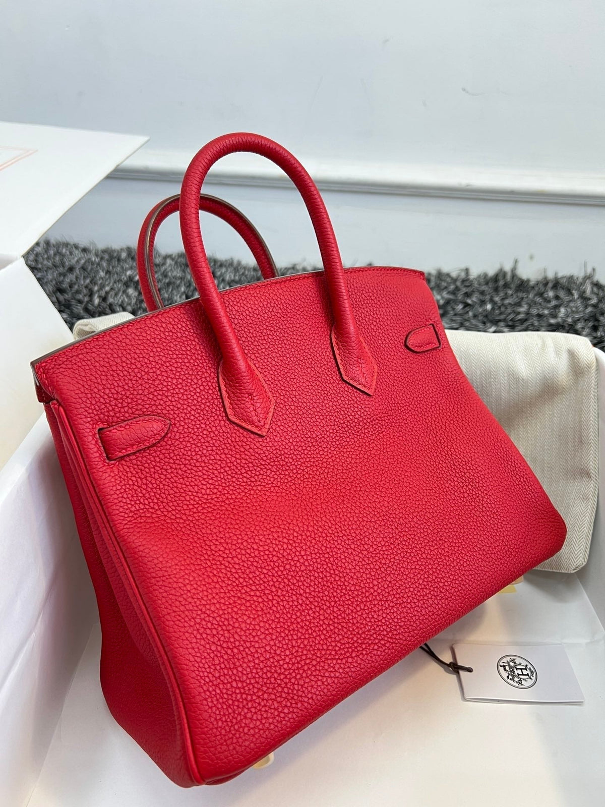 HN 25CM RED TOGO LEATHER GOLD HARDWARE