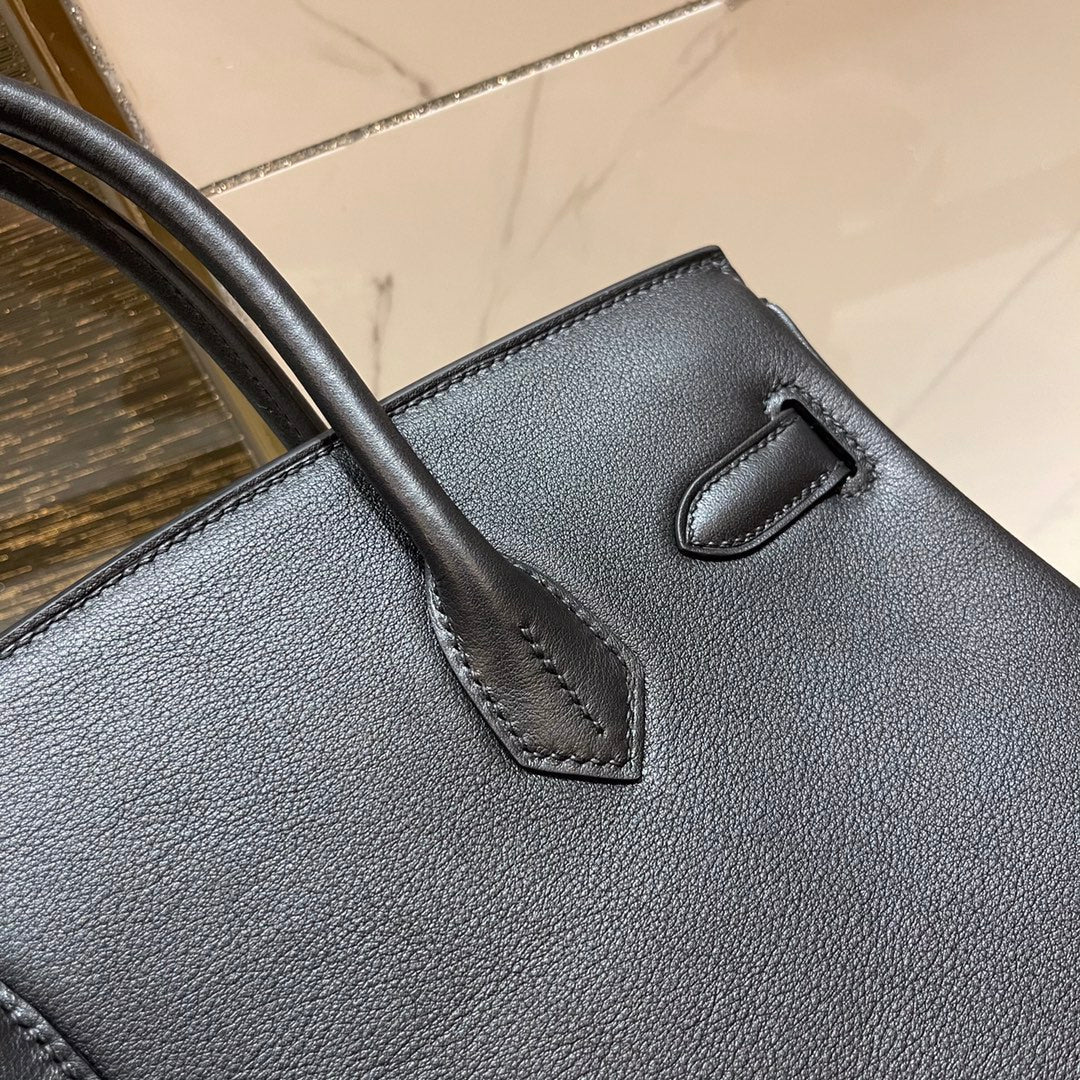 HN 30CM BLACK SWIFT LEATHER GOLD HARDWARE